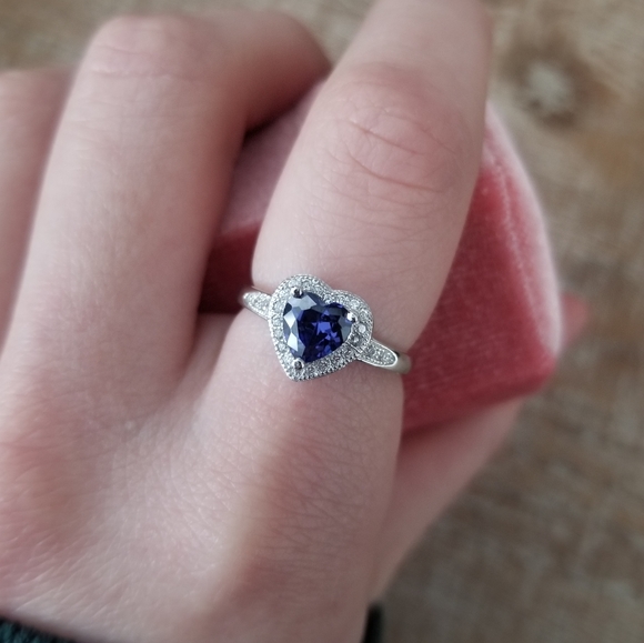 Tanzanite Sweetheart Sterling Ring - Picture 4 of 5